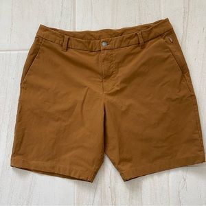 Lululemon Commission Short 9” Size 36